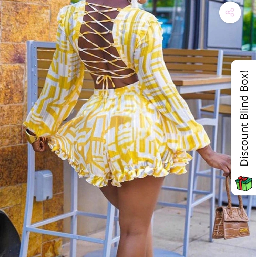 Geometric Print Romantic Back Lace-Up Romper